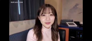 地痞流氓眼里的乖乖女，清纯的花样年华却性欲望窦开，拿只彩色笔就插进小阴穴，爽爽的神情 想要个男朋友啦！